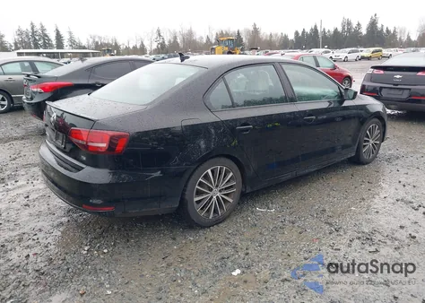 2016 Volkswagen Jetta 1.8T Sport z USA, uszkodzony, nr VIN 3VWD17AJ7GM233635